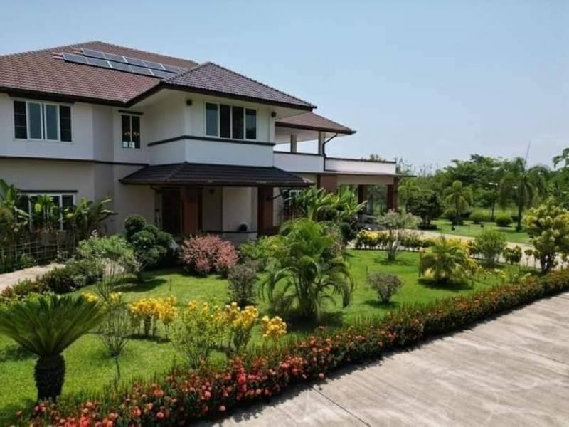 โซนสันทราย ขาย 36 ล้าน บ้านหลังใหญ่ 2 ชั้น 2-2-29 ไร่ 5 นอน 6 น้ำ บ้านสวย บรรยากาศดี ร่มรื่น เข้าเมือง เซ็นทรัลเฟสติวัล ไม่ถึง 15 นาที