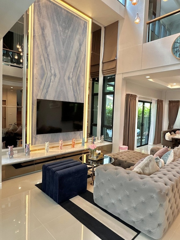 BH3328 ให้เช่าบ้านเดี่ยวสวยหรู แต่งครบ 3ชั้น โครงการหมู่บ้านศุภลัยเอสเซ้นต์-สวนหลวง บ้านพร้อมเข้าอยู่
