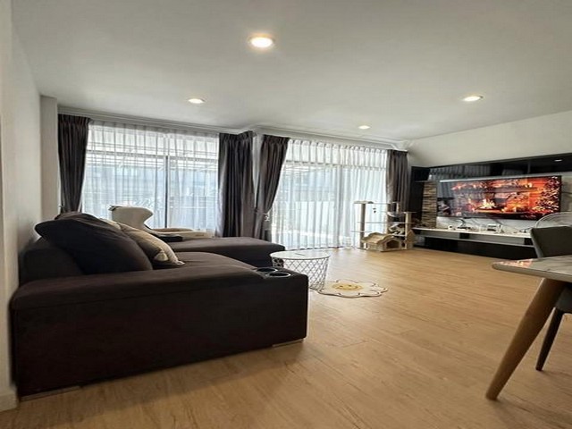 ขายทาวน์เฮ้าส์ โครงการ เวิร์ฟ พระราม 9 สไตล์ Modern Loft ทำเลถนนกรุงเทพกรีฑาตัดใหม่ ถนนกาญจนาภิเษก