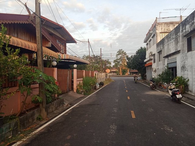 ขายด่วนบ้านเดี่ยวหนองสองห้อง  อำเภอเมือง หนองคาย  6 ล้านบาท