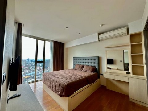 TEL : 092-288 9359 Ms. DanitaLine : https://line.me/ti/p/yxo92dHWP1คอนโดติดทะเลที่สุดแห่งเดียวในศรีราชา ห้องขนาดใหญ่ 1 bedroom วิวทะเล   คอนโดติดทะเลศรีราชา มารีน่า เบย์ฟร้อนท์ ศรีราชา  ชลบุรีสถานที่ตั้ง ซ.ถนนเจิมจอมพล ต.ศรีราชา อ.ศรีราชา จ.ชลบุรี54.66 ตร.ม ชั้น 21 วิวทะเล1 ห้องนอน 1 ห้องน้ำ  1 ห้องรับแขก 1 ครัว 1 ระเบียงคุณสมบัติ ตกแต่งบิ้วอินอย่างสวยหรู เฟอร์นิเจอร์อย่างดี เครื่องใช้ไฟฟ้าใหม่ครบจุดเด่นพิเศษโครง�