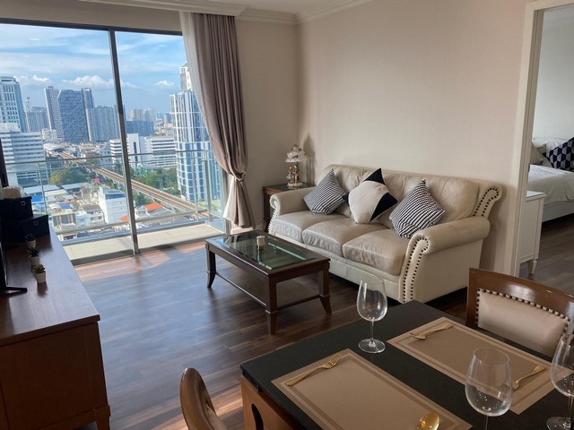 LV52977 ขาย คอนโด THE ROOM สุขุมวิท 62 ใกล้รถไฟฟ้า BTS ปุณณวิถีราคาขาย : 10 ล้านบาท (ค่าโอนคนละครึ่ง)ที่ตั้ง : ถนนสุขุมวิท 62 แขวงบางจาก เขตพระโขนง กทม.ชื่อโครงการ : เดอะรูม สุขุมวิท 62 The Room Sukhumvit 62รายละเอียด :- พื้นที่ใช้สอย 75.2 ตารางเมตร- ชั้น 19- 2 ห้องนอน - 2 ห้องน้ำ- อยุ่ตึก A ซึ่งเป็นด้านหน้าของโครงการ วิวดี ไม่มีตึกบัง ใกล้ทางขึ้นBTSปุณณวิถี- อยู่ชั้น 19 ได้วิวสวยทั้งจากระเบียงและห้องนอนทั้ง 