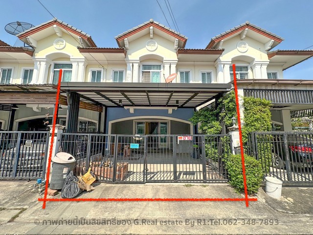 M 4656ขาย บ้านพร้อมอยู่ บ้านทาวน์เฮ้าส์ หมู่บ้านเดอะคอนเนค วัชรพล สายไหม กรุงเทพติดต่อ ประสงค์ 062-348-7893Line id : songloveu88ติดต่อ นิก 065-985-2958Line id : nickky-nicรายละเอียด• ทาวน์เฮ้าส์ 2 ชั้น เนื้อที่ 20.9 ตารางวา พื้นที่ใช้สอย 119.39 ตารางเมตร• 3 นอน  2 น้ำ 3 แอร์ 1 จอดรถ • หันหน้าทิศใต้ • ชั้นล่างพื้นปูแกรนิตโต้ ชั้นบนลามิเนท • ปั๊มน้ำแทงค์น้ำ / มุ้งลวด เหล็กดัด ผ้าม่าน• โซฟา / ตู้เสื้อผ้า / เตียงนอน • ค่าส่�