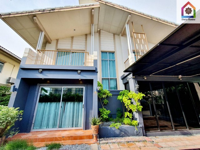 ให้เช่า บ้านเดี่ยว พฤกษาปูริ บางนา กม.5 PRUKSA PURI BANGNA KM.5 พื้นที่ 54 ตร.ว ใกล้ MEGA & IKEA บางนาบ้านทำเลดี พร้อมอยู่ เดินทางสะดวกสบาย ใกล้ถนนบางนา-ตราด, ถนนวงแหวนรอบนอกฯ, ทางด่วนบูรพาวิถี และ สนามบินสุวรรณภูมิ ใกล้ MEGA & IKEA บางนาเฟอร์นิเจอร์คุยกันได้ หากต้องการขอเพิ่มพื้นที่ 54 ตร.วพื้นที่ใช้สอย 160 ตร.ม3 ห้องนอน, 2 น้ำ, 1 ห้องอเนกประสงค์ใหญ่ (ต่อเติมใหม่สไตล์ลอฟท์), 1 ห้องนั่งเล่น, 1 ห้องค