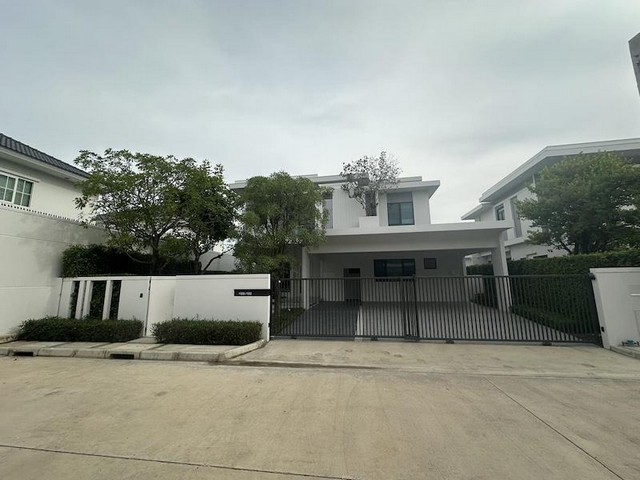 P243 ให้เช่า บ้าน หมู่บ้าน มัณฑนา บางนา กม.15 Mantana Bangna Km.15 ถนนบางนา  ใกล้ Mega Bangna Central Village