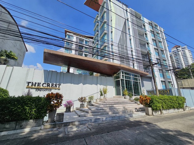 ขายคอนโดThe Crest Sukhumvit 49ราคาถูกห้องใหม่พร้อมเฟอร์นิเจอร์ใหม่-เนื้อที่ขนาด49.22ตร.ม ชั้น81ห้องนอน 1ห้องน้ำ 1ห้องครัวห้องมุม แสงธรรมชาติเข้าในทุก Functions ของตัวห้อง! พร้อมแต่งสวย Built-in และเฟอร์นิเจอร์วัสดุอย่างดีในสภาพพร้อมใช้งานทำเลดีย่านทองหล่อ-สุขุมวิทมีบริการ Tuk-Tuk (ทั้งรับ-ทั้งส่ง) 6.00-20.00น. หรือ สำหรับคนที่ขับรถก็มีที่จอดรถในโครงการขายราคาเพียง 6,990,000 บาท-ห้องใหม่มากพร้อมเข�