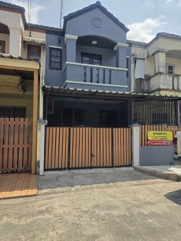 ทาวน์โฮม 2 ชั้น หมู่บ้าน PMY ระยอง รีโนเวทใหม่ พร้อมอยู่ 3 ห้องนอน 2 ห้องน้ำ