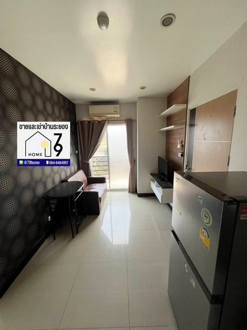 Vายและให้เช่า CKC Condo 2 ห้องนอน 1 ห้องน้ำ พร้อมเฟอร์นิเจอร์ครบ  เดือนละ 7,000 บาท สัญญา 1 ปี ราคาvาย 1.xx ลบ. 30 ตร.ม.2 ห้องนอน1 ห้องน้ำ 1 ห้องนั่งเล่น เฟอร์นิเจอร์ และเครื่องใช้ไฟฟ้าไมโครเวฟแอร์ 3 ตัวทีวี เครื่องทำน้ำอุ่น ตู้เย็นโต๊ะเครื่องแป้ง ตู้เสื้อผ้าเตียง ที่นอนพร้อมเครื่องนอน สิ่งอำนวยความสะดวกระบบความปลอดภัยคีย์การ์ดทุกชั้นที่จอดรถ 100% สถานที่ใกล้เคียง• ทำเลดีใกล้ตล