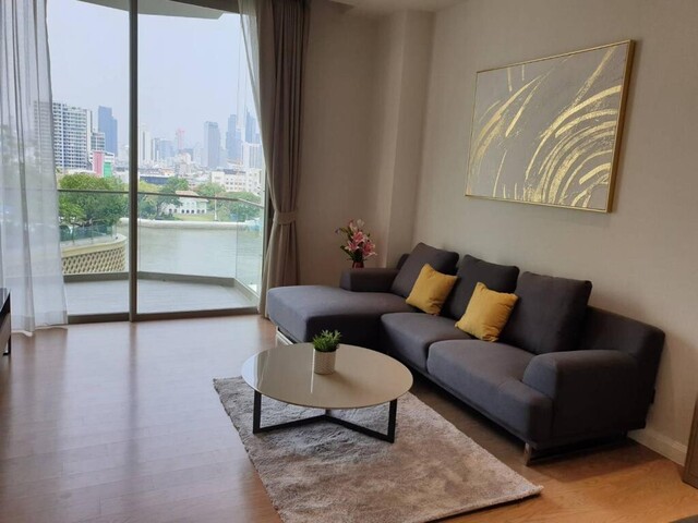 Magnolias Waterfront Residences. BTS: Saphan TaksinSize: 60.58 sqm., 1 bedroom, 1 bathroomFloor: 8 unblocked viewRental price: 55,000 baht/month Selling price: 23,700,000 bahtRef.: 260900Listing Detail: www.rent-bangkok-condo.com/properties/260900Co-agents are welcome.- - -Contact us for more information or arrange a viewing:Email. rbc.rentbangkokcondo@gmail.comCall. 066-0588-655Line ID: @rentbangkokcondohttps://lin.ee/9cMeMxeWhatsapp: 0660588655Wechat 微信: rentbangkokcondo
