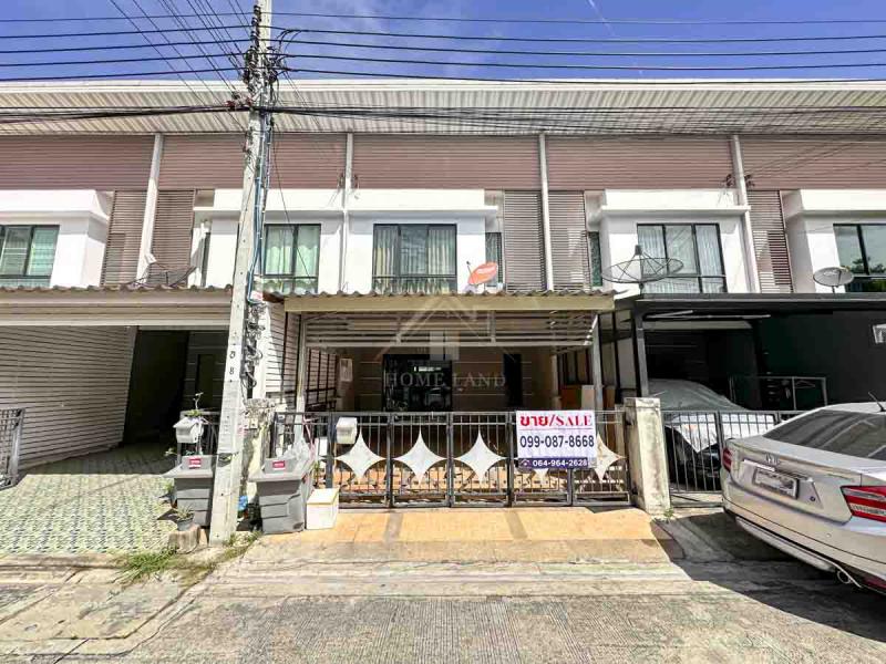 BHL903ทาวน์โฮม 2 ชั้น หมู่บ้าน โมดิ วิลล่า บางบัวทอง นนทบุรี  Modi Villa Bangbuatong ที่ตั้ง : ราชพฤกษ์ บางบัวทอง บางบัวทอง นนทบุรี 11110รายละเอียด- เนื้อที่ 18.8 ตร.ว. พื้นที่ใช้สอย 106 ตร.ม.- 3 ห้องนอน 2 ห้องน้ำ-  1 ห้องครัว- ที่จอดรถ 2 คัน-  แอร์ 4 เครื่อง- ทิศ ใต้สิ่งอำนวยความสะดวก– สนามเด็กเล่น– เครื่องออกกำลังการกลางแจ้ง– สนามบาสเก็ตบอล– สระว่ายน้ำขนาดใหญ่ แยกสระเด็ก และสระผู้ใหญ่– Fitness– ห้องแอ�