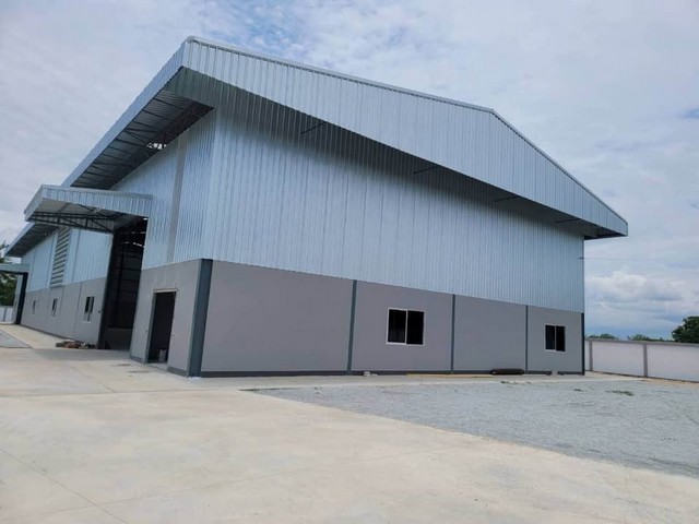 WAN6806ขายโรงงานสร้างใหม่เนื้อที่ 2 ไร่ มีออฟฟิศในตัว  หนองบอนแดง  พื้นที่สีเหลือง เทศบาลเมืองชลบุรี  ราคาขาย 18,500,000 บาท ค่าโอนคนละครึ่งสอบถามข้อมูลเพิ่มเติมคุณวรรณ   :   064-782-8966   ID line  :   wan42879https://line.me/ti/p/qbnaHZKGUkรหัส WAN6806WAN6806ขายโรงงานสร้างใหม่เนื้อที่ 2 ไร่ มีออฟฟิศในตัว  หนองบอนแดง  พื้นที่สีเหลือง เทศบาลเมืองชลบุรี  -เนื้อที่ดิน 2 ไร่  -พื้นที่ใช้สอยขนาด 950 ตารางเมตร-มีรั้วรอบที่ดิน พื้นท