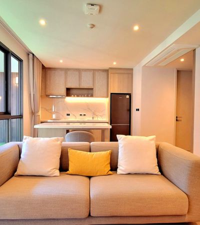 ติดต่อ 088 598 6998 Line ID: positive.agให้เช่า 35,000-75,000/เดือน*Kasa Verdana I คาซ่า เวอดานา Service Apartment – หรูหรา สะดวกสบายใกล้ ศูนย์ประชุมแสดงสินค้านานาชาติ 700 ปี.ห้องพักและราคา:Type 1 ห้องนอนพื้นที่ 50 ตร.ม. เพียง 35,000 บาท/เดือนพื้นที่ 78 ตร.ม. เพียง 50,000 บาท/เดือนType 2 ห้องนอนพื้นที่ 98 ตร.ม. เพียง 75,000 บาท/เดือน.สิ่งอำนวยความสะดวกFree WiFiเฟอร์นิเจอร์ครบครัน Smart TVเครื่องซักผ้าตู้เย็นไมโครเวฟเตาอบเครื่องใช้ไฟฟ้าอื่นๆ .ถ.เลีย�