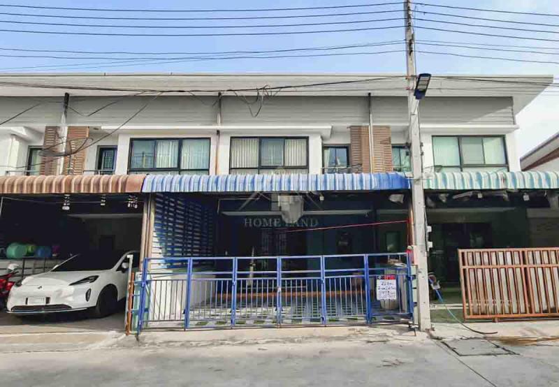 BHL909ทาวน์เฮ้าส์ 2 ชั้น หมู่บ้าน ฮิลล์ฮัท มวกเหล็ก สระบุรีที่ตั้ง : ถนนสนิทไชย ตำบลมวกเหล็ก อำเภอมวกเหล็ก จังหวัดสระบุรี 18180รายละเอียดบ้าน- เนื้อที่ 22.8 ตร.ว. พื้นที่ใช้สอย 130 ตร.ม.- 2 ห้องนอน 2 ห้องน้ำ- 1 ห้องโถง- ต่อเติมห้องครัว- ที่จอดรถ 1 คัน ต่อเติมแล้ว- หน้าบ้านหันทิศใต้สถานที่ใกล้เคียง- ใกล้โรงเรียนอนุบาลมวกเหล็ก- ใกล้ที่ว่าการอำเภอมวกเหล็ก- ใกล้วัดมวกเหล็กนอก- ใกล้โ�