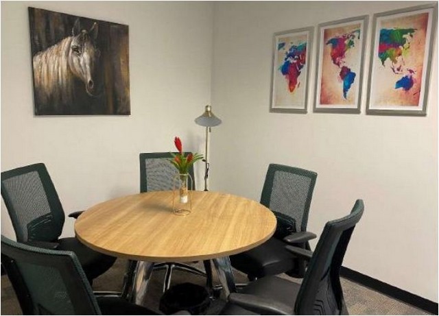 OFfice อาคารเมืองไทยภัทร คอมเพล็กซ์ 0BEDROOM0น้ำ 7500 บาท.   หรูอยู่สบาย