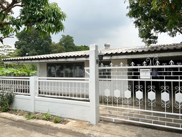P1 บ้านเดี่ยว ชั้นเดียว ซอย ติวานนท์ 25 หลังริม ใกล้สถานีรถไฟฟ้าบางกระสอ