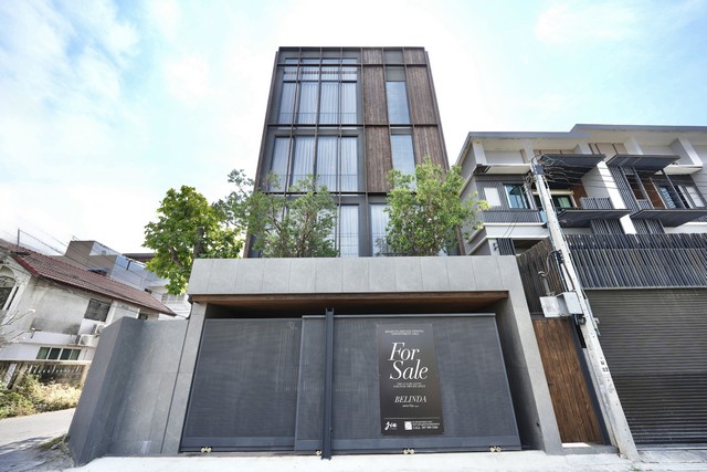 ขายบ้านเดี่ยว 4 ชั้น โครงการ Jia Pool Residence แบบบ้าน Belinda ขนาดที่ดิน 60 ตร.วา มีสระว่ายน้ำใกล้สนามบินดอนเมือง