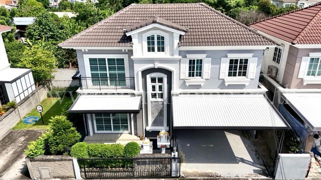 R1 บ้านแฝด โกลเด้น นีโอ สาธร ราคาถูก สวยสุดในโครงการ