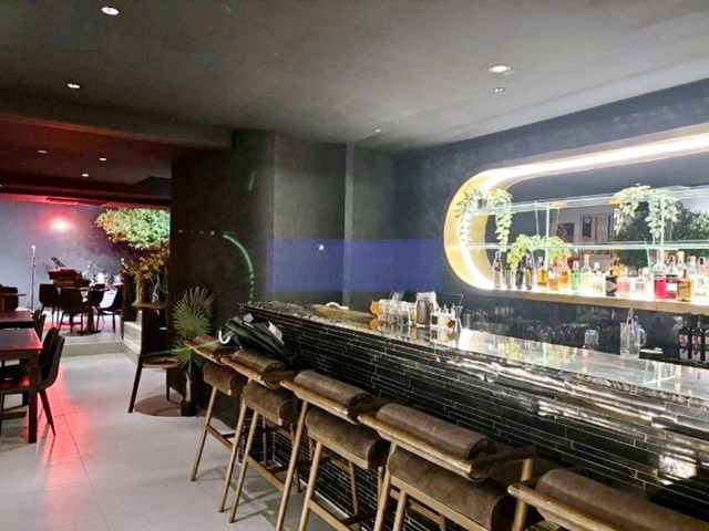 ทองหล่อ ทำบาร์ คาเฟ่ ร้านอาหาร  รร.นานาชาติเอกมัย 500ม. อาคารพาณิชย์ ให้เช่าชั้น 1-2 ใจกลางเอกมัย  2นอน 1น้ำ ย่านธุรกิจ