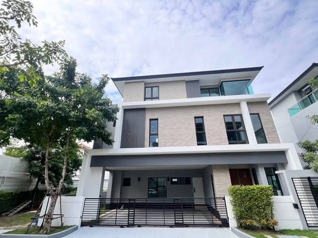 RL-027 ให้เช่า บ้านเดี่ยว เดอะ ซิตี้ เอกมัย-ลาดพร้าว  THE CITY Ekkamai-Ladprao ขนาด 53.4 ตร.ว.  บ้านเดี่ยวทำเลใจกลางเมื