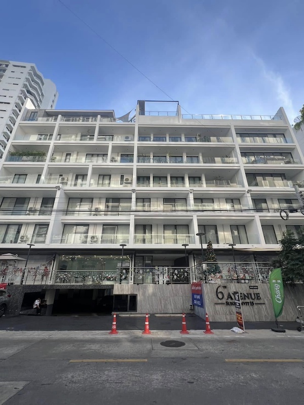 BH3501 ให้เช่าคอนโด ห้องสตูดิโอขนาด 30 ตร.ม. 6th Avenue Sukhumvit 15 ทำเลทอง ใจกลางสุขุมวิท ใกล้ BTS อโศก