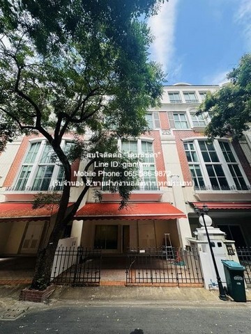 townhouse ขาย/ให้เช่าทาวน์โฮม 4 ชั้น บ้านกลางกรุง ทองหล่อ (Baan Klang Krung Thonglor) 26 ตร.ว., 4 น 6 น้ำ, ราคา 33 ล้านบาท  26 ตร.วา 0 Ngan 0 Rai 120000 THAI BAHT ใกล้กับ ใกล้ เจ อเวนิว ทองหล่อ 15 เล่นใหญ่ กรุงเทพ