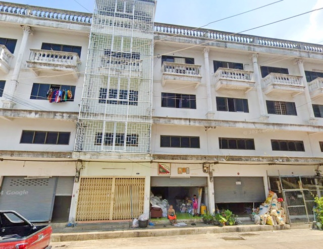 ให้เช่า-ขายอาคารพาณิชย์ 5 ชั้น ประชาอุทิศ 70-78 ม.พระจอมเกล้าธนบุรี 2.5 กม. 5นอน 20 ตร.วา. 400 ตร.ม. รีโนเวทใหม่ 5 น้ำ 