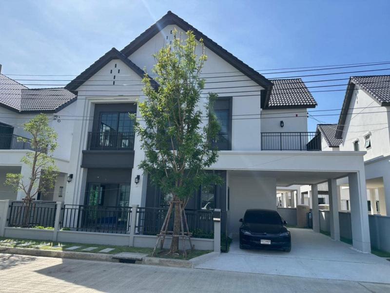 โครงการ Centro Bangnaบ้านเดี่ยว 2 ชั้น58 วา 4 ห้องนอน 5 ห้องน้ำ 2 ห้องพักผ่อน 1ห้องอาหาร -แอร์และเฟอร์ฯครบ หิ้วกระเป๋าพร้อมอยู่ ⭐️140,000บ/ด