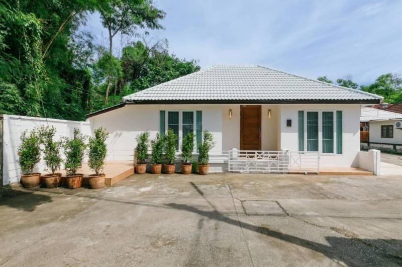 ขายเพียง 3.2 ล้าน​ #บ้านสวยใกล้มช. เพียง 3 นาที #รีโนเวทใหม่ทั้งหลัง​ บ้านเดี่ยว #สไตล์โมเดิร์น #อำเภอเมือง #ใกล้นิมมาน #วัสดุเกรดพรีเมี่ยม