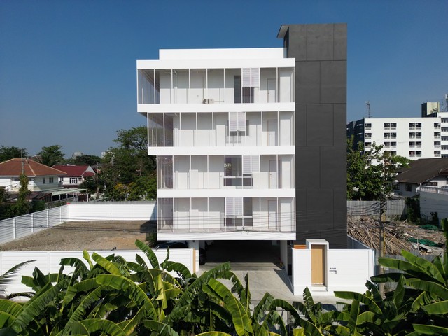 ขายโฮมออฟฟิศ6ชั้น 199ตร.ว.ย่านงามวงศ์วานชินเขต1หลักสี่นนทบุรีพร้อมลิฟท์สระว่ายน้ำส่วนตัว