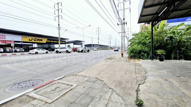 ที่ดิน พร้อมสิ่งปลูกสร้าง 44 ตร.วา ติดถนน บางกรวย - ไทรน้อย