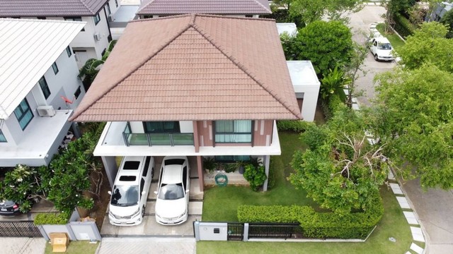 บ้านเดี่ยว 2ชั้น โครงการบุราสิริ วงแหวน-อ่อนนุช ( Burasiri Wongwaen-Onnut) เฟอร์นิเจอร์ครบพร้อมอยู่
