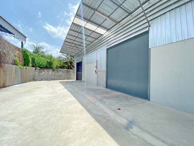 ทำโรงงานได้ นาดี 1.3 กม.ให้เช่าโกดัง 68 ตร.วา.275 ตร.ม.บางปิ้ง ขายของออนไลน์ มีรง 4 1 น้ำ ตลาดเศรษฐกิจ 2.1 กม.รพ.วิชัยเวช 3.9 กม.