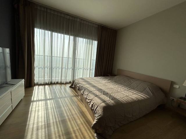 Noble Reveal Ekkamai Private safe spacious 26th floor BTS Ekkamai
