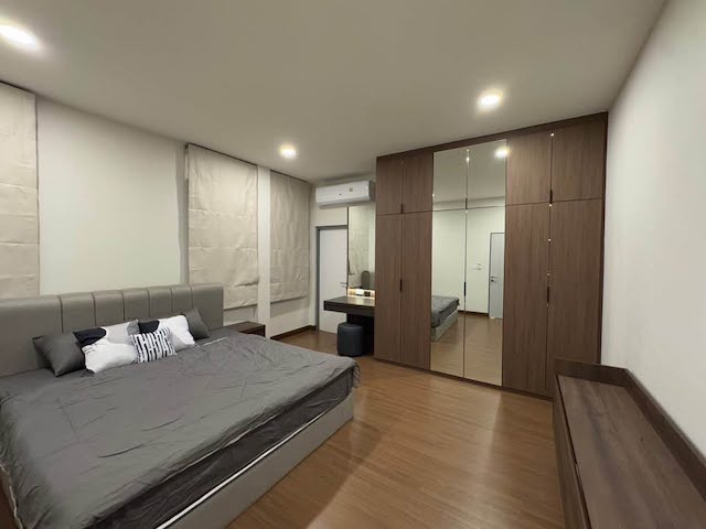 The City Bangna Single house private clean quiet near Mega Bangna