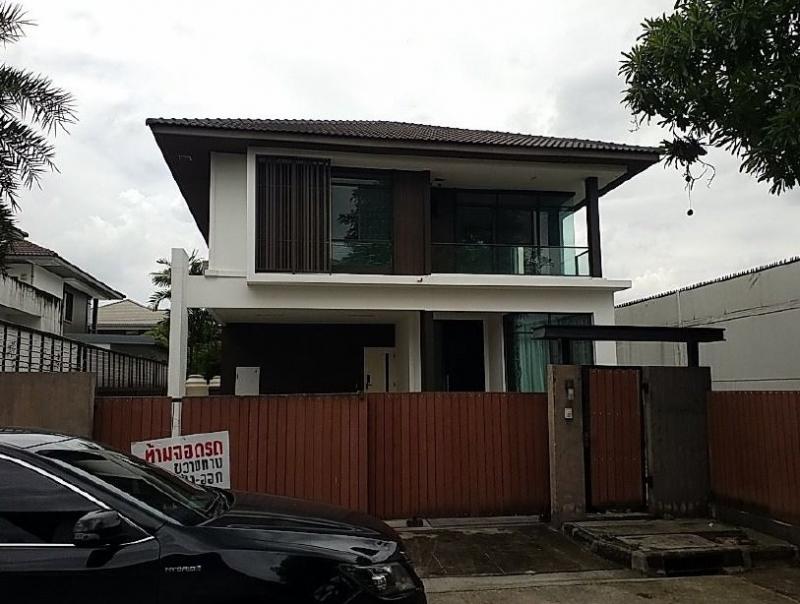 ขายบ้านเดี่ยวมือสองประเวศ กรุงเทพมหานคร โครงการ มัณฑนา อ่อนนุช-วงแหวน 4