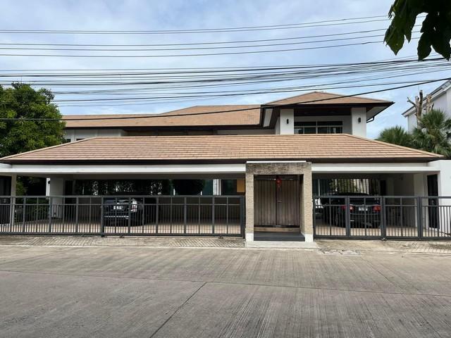 ขายบ้านเดี่ยว 2 ชั้น โครงการไพรเวท เนอวาน่า ลาดพร้าว ชอยโยธินพัฒนา มีสระว่ายน้ำ ใกล้ Crystal Park