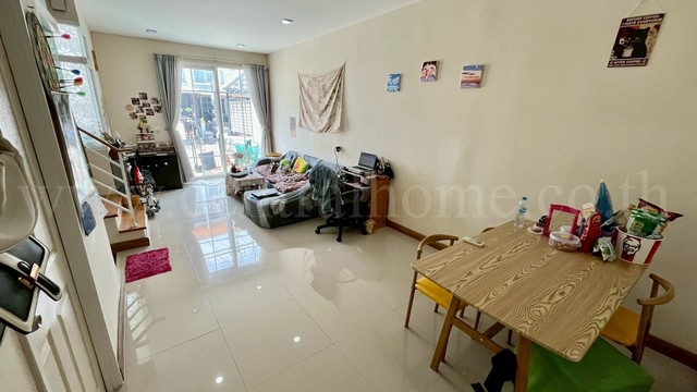 ทาวน์โฮม โกลเด้น นีโอ ลาดพร้าว - เกษตรนวมินทร์ พร้อมอยู่