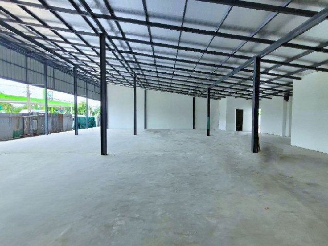 สาย2-3 ให้เช่าพื้นที่  1 ชั้น  ติดถนนใหญ่ 72ตร.ม.32ตร.วา. ถ.บรมราชชนนี สายใต้ใหม่ 4.43กม. ทำเลดี ร้านอาหาร โกดัง ร้านค้า  สำนักงาน 2 น้ำ