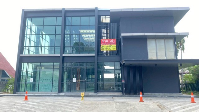 ขาย/เช่า สำนักงาน 2 ชั้น  2,000 ตร.ม. รีโนเวทใหม่ ใกล้ MRT แบริ่ง   ศรีด่าน22   พัฒนาชุมชน1  ศรีนครินทร์ 