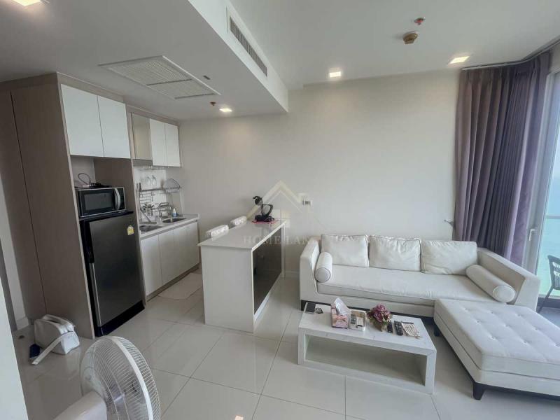 คอนโด เดลมาเร่ บางเสร่ บีชฟร้อนท์ Delmare Bangsaray Beachfront ชลบุรี