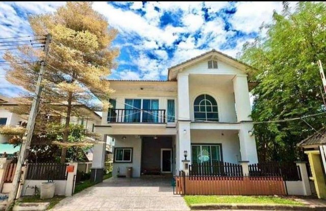 บ้านเดี่ยวหลังใหญ่ 2 ชั้น ขายตามสภาพ พร้อมผู้เช่า โครงการ ชญยลวิว สุเทพ