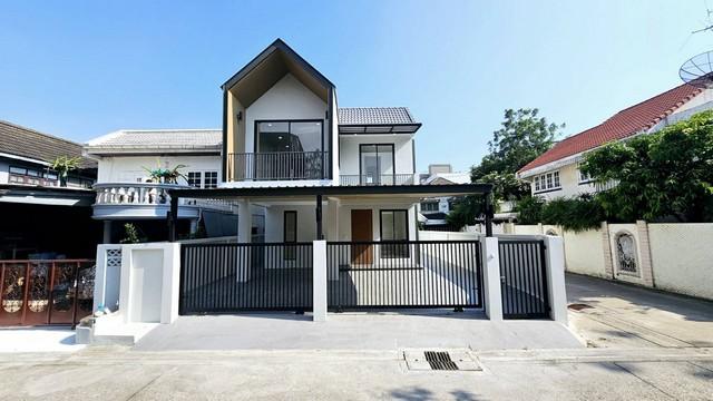 ขายบ้านเดี่ยว 2 ชั้น รีโนเวทใหม่ หลังมุม ถนนสุขุมวิท 60-1 ใกล้ BTS บางจาก