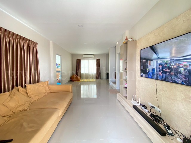 บ้านเดี่ยว เซนโทร รังสิต คลอง 4 - วงแหวน หลังมุม ราคาถูก