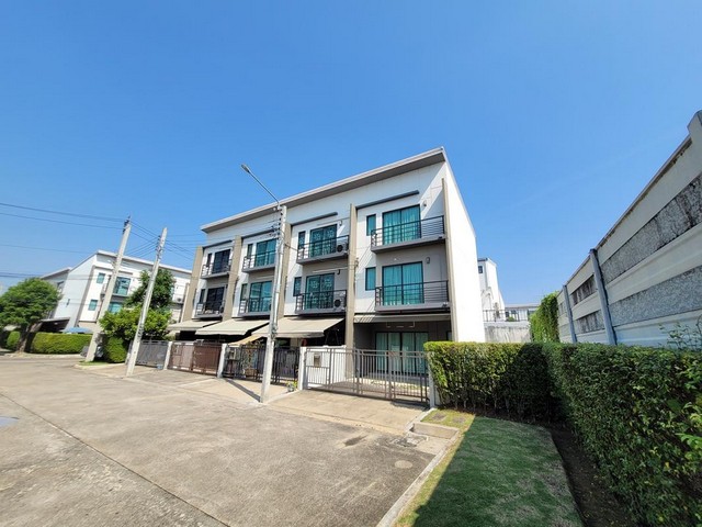 ขาย ทาวน์เฮ้าส์ บ้านกลางเมือง ปิ่นเกล้า-จรัญ บางกรวย นนทบุรี PTT13614