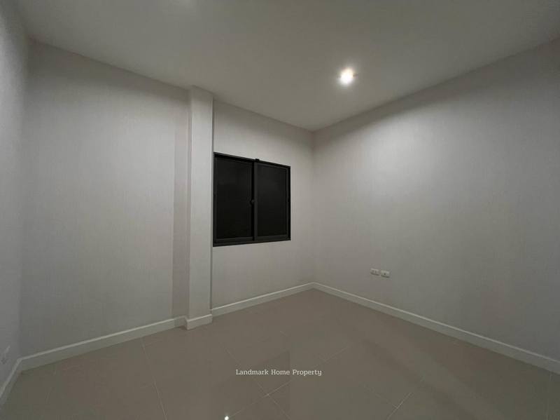 LM24-0083 ขายบ้านเดี่ยว 2ชั้น บ้านใหม่ไม่เคยเข้าอยู่ มบ.แกรนด์ดิโอ พระราม2 พันท้าย ใกล้ เซ็นทรัล พระราม 2