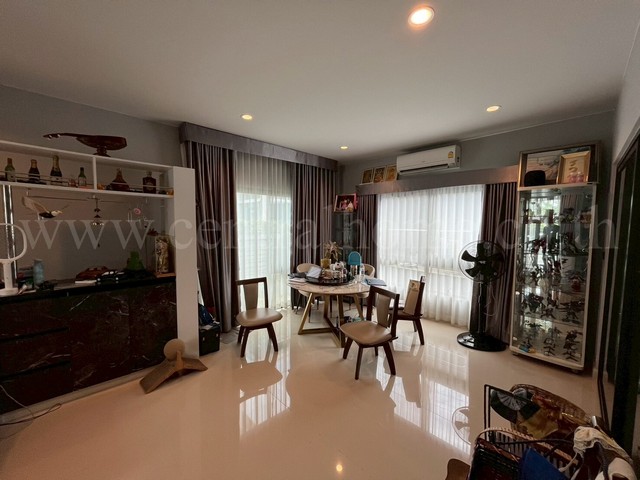 บ้านเดี่ยว เศรษฐสิริ กรุงเทพ - ปทุมธานี บ้านสวย พร้อมอยู่